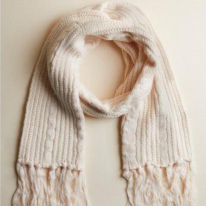 ❤️NWT VINTAGE TORRID SCARF ☆ VERY SOFT & WARM ☆ CABLE KNIT ☆ FRINGE DETAIL IVORY